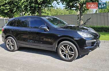 Внедорожник / Кроссовер Porsche Cayenne 2013 в 