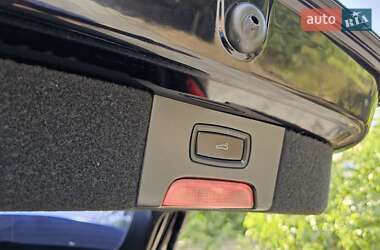 Внедорожник / Кроссовер Porsche Cayenne 2013 в 