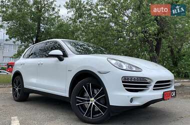 Позашляховик / Кросовер Porsche Cayenne 2014 в 