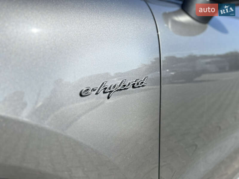 Позашляховик / Кросовер Porsche Cayenne 2019 в Одесі