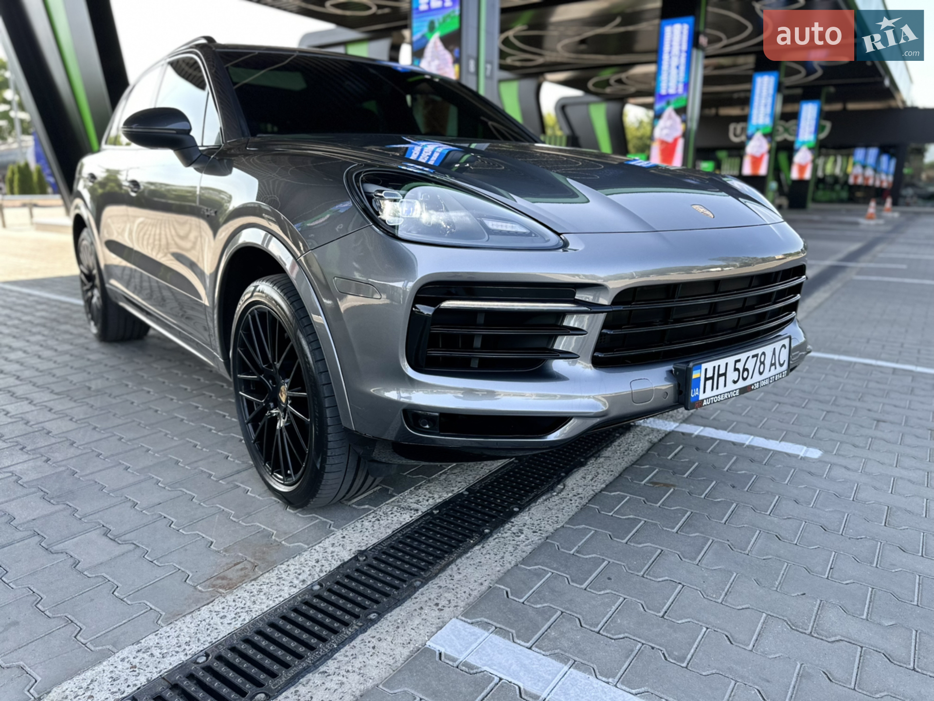 2019 Porsche Cayenne - мініатюра 22