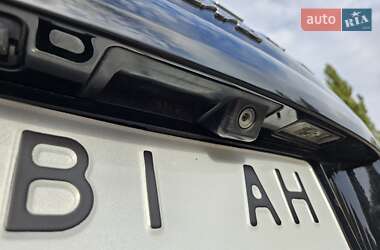 Внедорожник / Кроссовер Porsche Cayenne 2013 в 