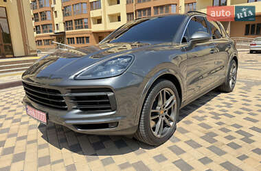 Porsche Cayenne 2020