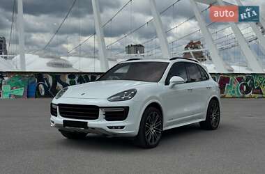 Внедорожник / Кроссовер Porsche Cayenne 2015 в Днепре