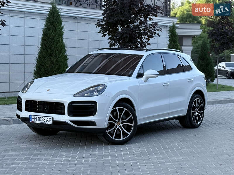 Внедорожник / Кроссовер Porsche Cayenne 2019 в Одессе