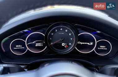 Внедорожник / Кроссовер Porsche Cayenne 2020 в 