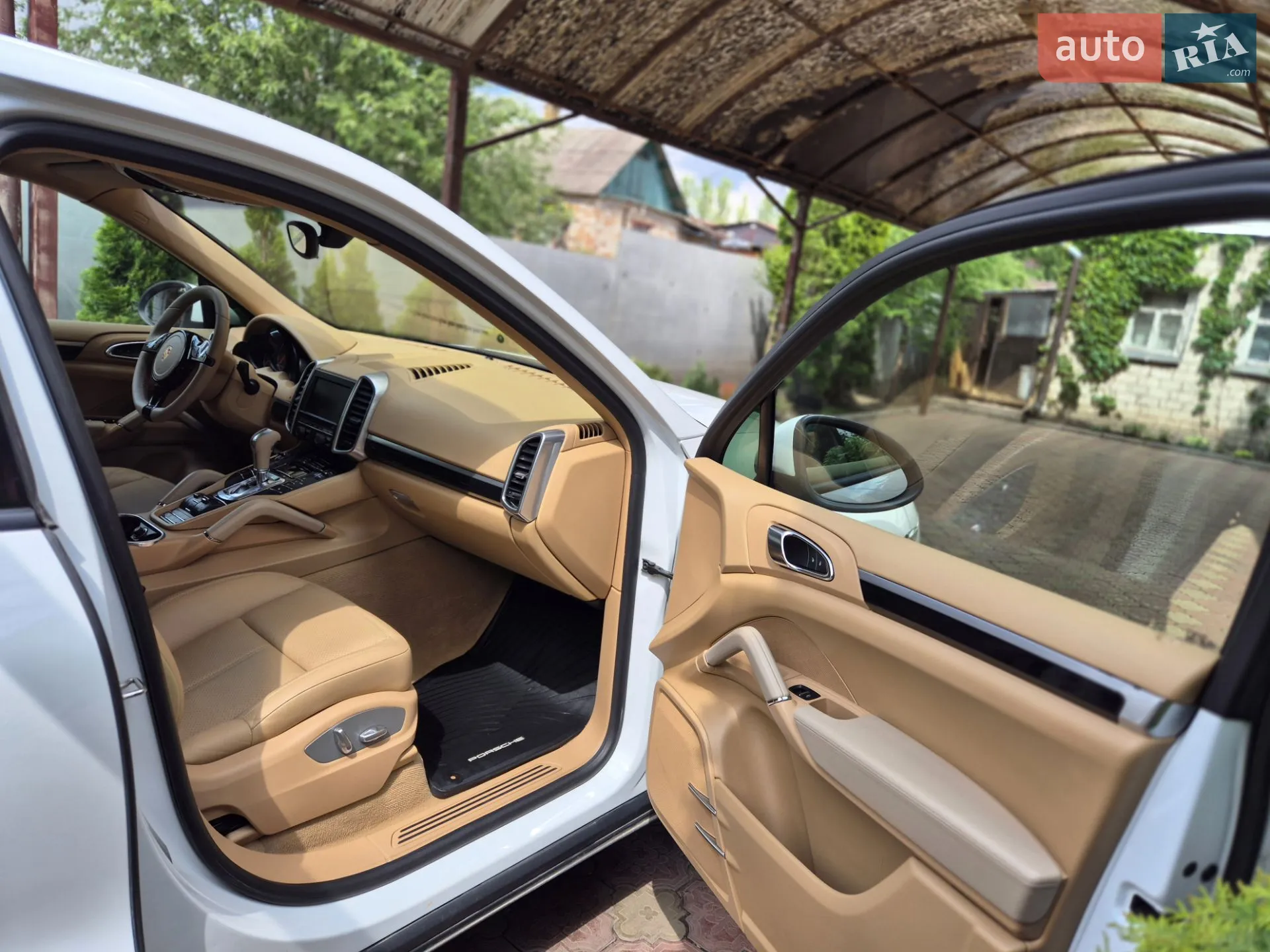 2013 Porsche Cayenne - мініатюра 38