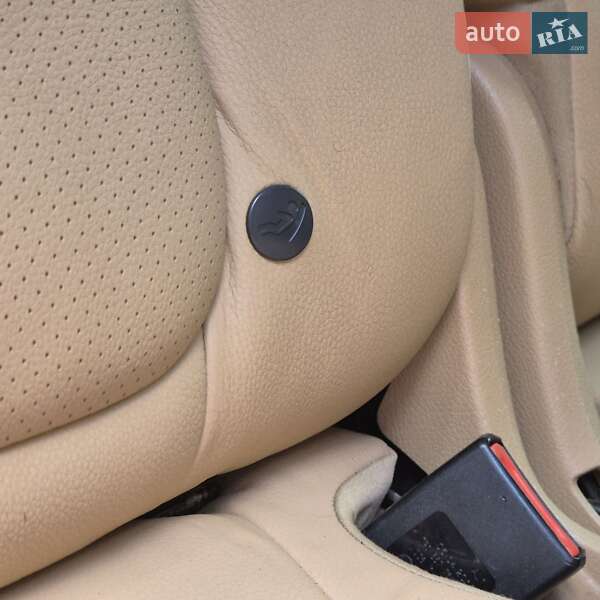 Позашляховик / Кросовер Porsche Cayenne 2013 в Запоріжжі