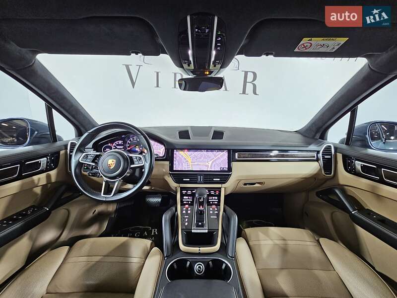 Внедорожник / Кроссовер Porsche Cayenne 2018 в Киеве фото 18 Внедорожник / Кроссовер Porsche Cayenne 2018 в Киеве