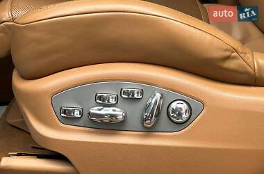 Внедорожник / Кроссовер Porsche Cayenne 2013 в 
