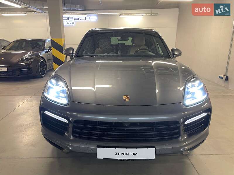 Внедорожник / Кроссовер Porsche Cayenne 2019 в Киеве