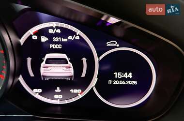 Позашляховик / Кросовер Porsche Cayenne 2022 в 