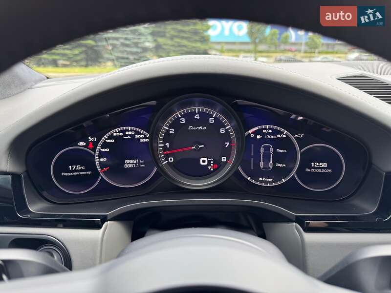 Внедорожник / Кроссовер Porsche Cayenne 2019 в Киеве