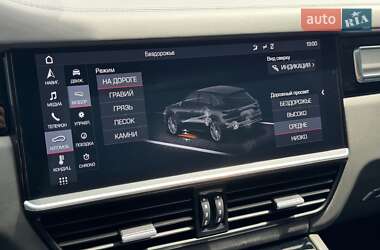 Внедорожник / Кроссовер Porsche Cayenne 2019 в 