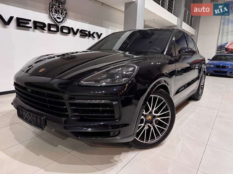 Внедорожник / Кроссовер Porsche Cayenne 2019 в 