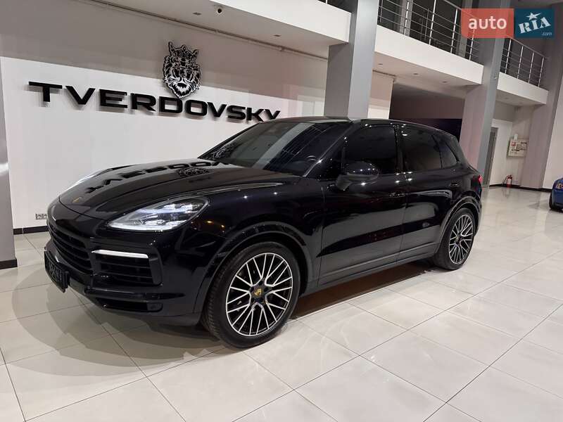 Внедорожник / Кроссовер Porsche Cayenne 2019 в Одессе