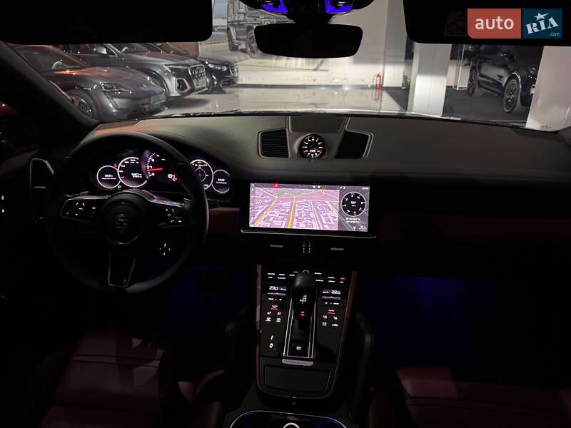 Внедорожник / Кроссовер Porsche Cayenne 2019 в Одессе