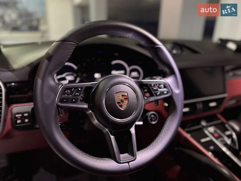 Внедорожник / Кроссовер Porsche Cayenne 2019 в Одессе