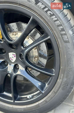 Внедорожник / Кроссовер Porsche Cayenne 2009 в 