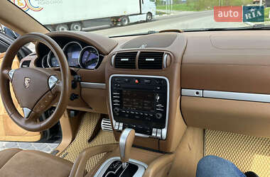 Внедорожник / Кроссовер Porsche Cayenne 2009 в 