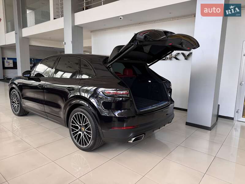 Внедорожник / Кроссовер Porsche Cayenne 2019 в Одессе