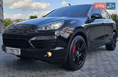 Внедорожник / Кроссовер Porsche Cayenne 2011 в 