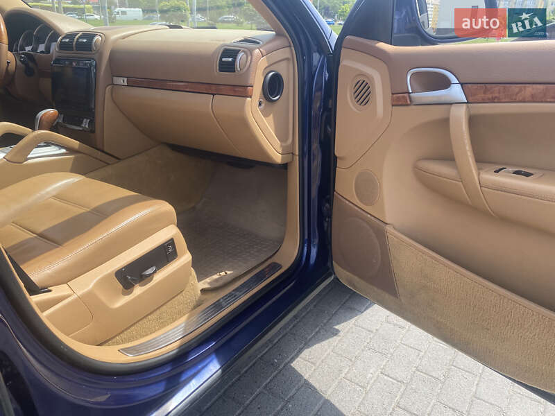 Внедорожник / Кроссовер Porsche Cayenne 2006 в Львове фото 8 Внедорожник / Кроссовер Porsche Cayenne 2006 в Львове