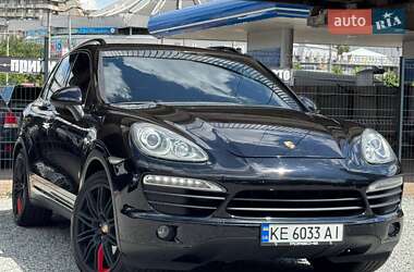 Внедорожник / Кроссовер Porsche Cayenne 2010 в 