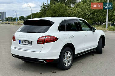 Внедорожник / Кроссовер Porsche Cayenne 2013 в 