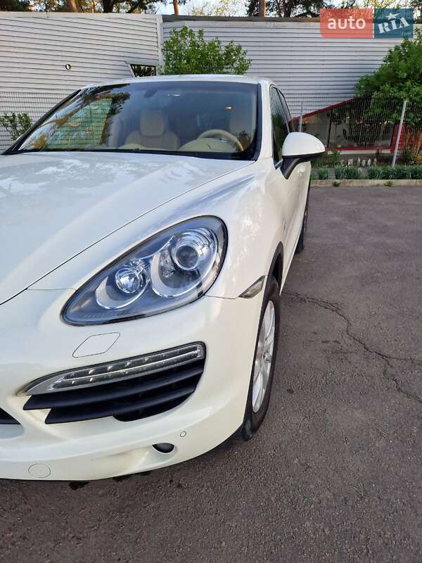 Позашляховик / Кросовер Porsche Cayenne 2010 в Вінниці