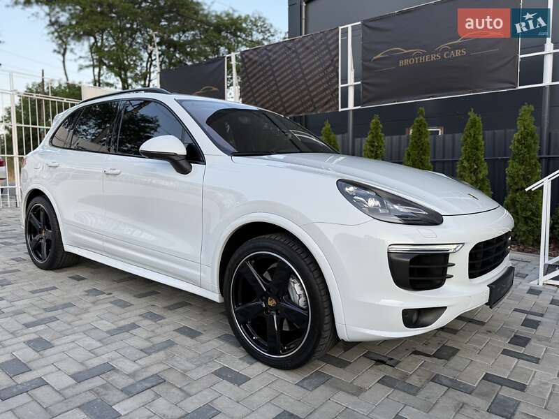 Позашляховик / Кросовер Porsche Cayenne 2016 в Одесі фото 7 Позашляховик / Кросовер Porsche Cayenne 2016 в Одесі