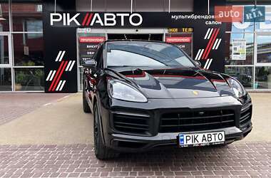 Внедорожник / Кроссовер Porsche Cayenne 2021 в Львове