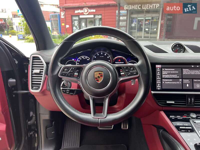 Позашляховик / Кросовер Porsche Cayenne 2021 в Львові