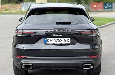 Внедорожник / Кроссовер Porsche Cayenne 2018 в 