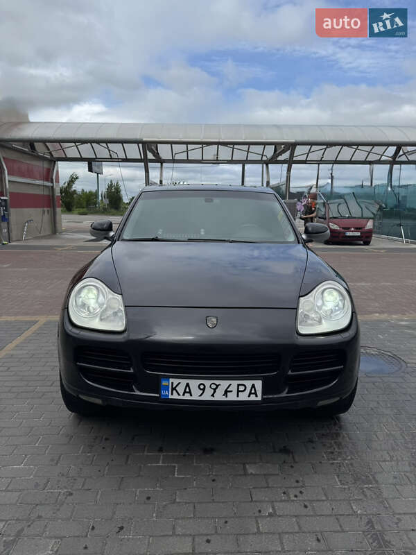 Внедорожник / Кроссовер Porsche Cayenne 2003 в Вишневом фото Внедорожник / Кроссовер Porsche Cayenne 2003 в Вишневом