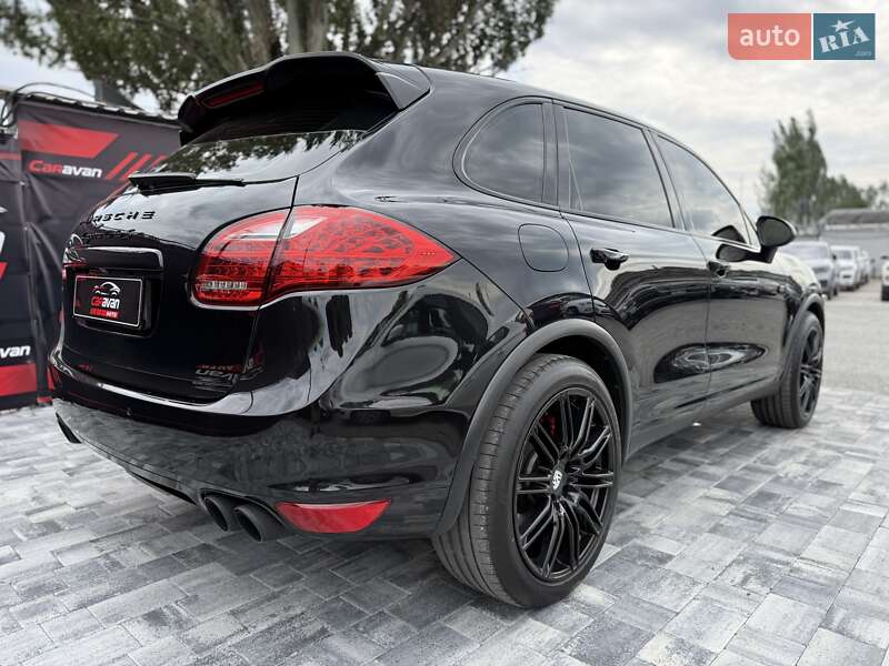 Внедорожник / Кроссовер Porsche Cayenne 2012 в Днепре