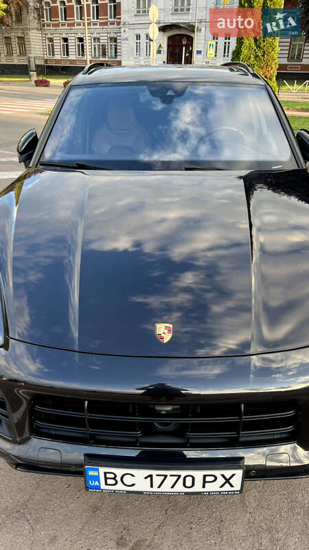 Внедорожник / Кроссовер Porsche Cayenne 2018 в Хмельницком фото 16 Внедорожник / Кроссовер Porsche Cayenne 2018 в Хмельницком