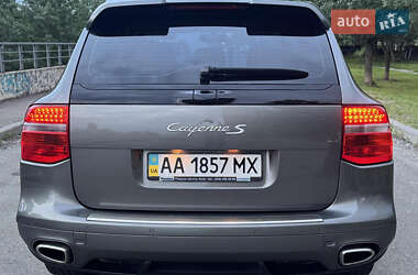 Внедорожник / Кроссовер Porsche Cayenne 2008 в 
