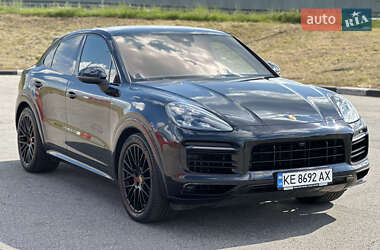 Внедорожник / Кроссовер Porsche Cayenne 2019 в Киеве