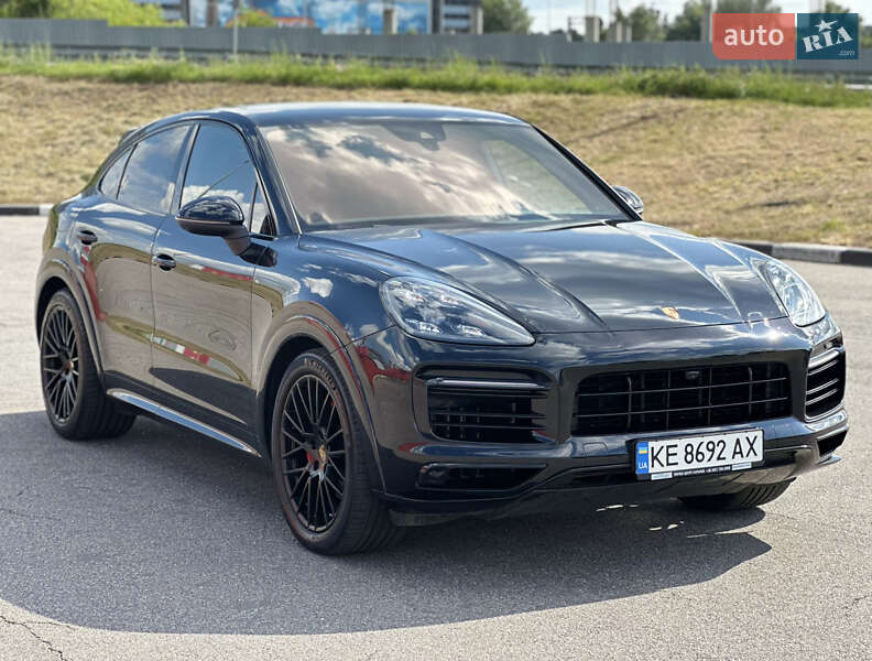 Внедорожник / Кроссовер Porsche Cayenne 2019 в 