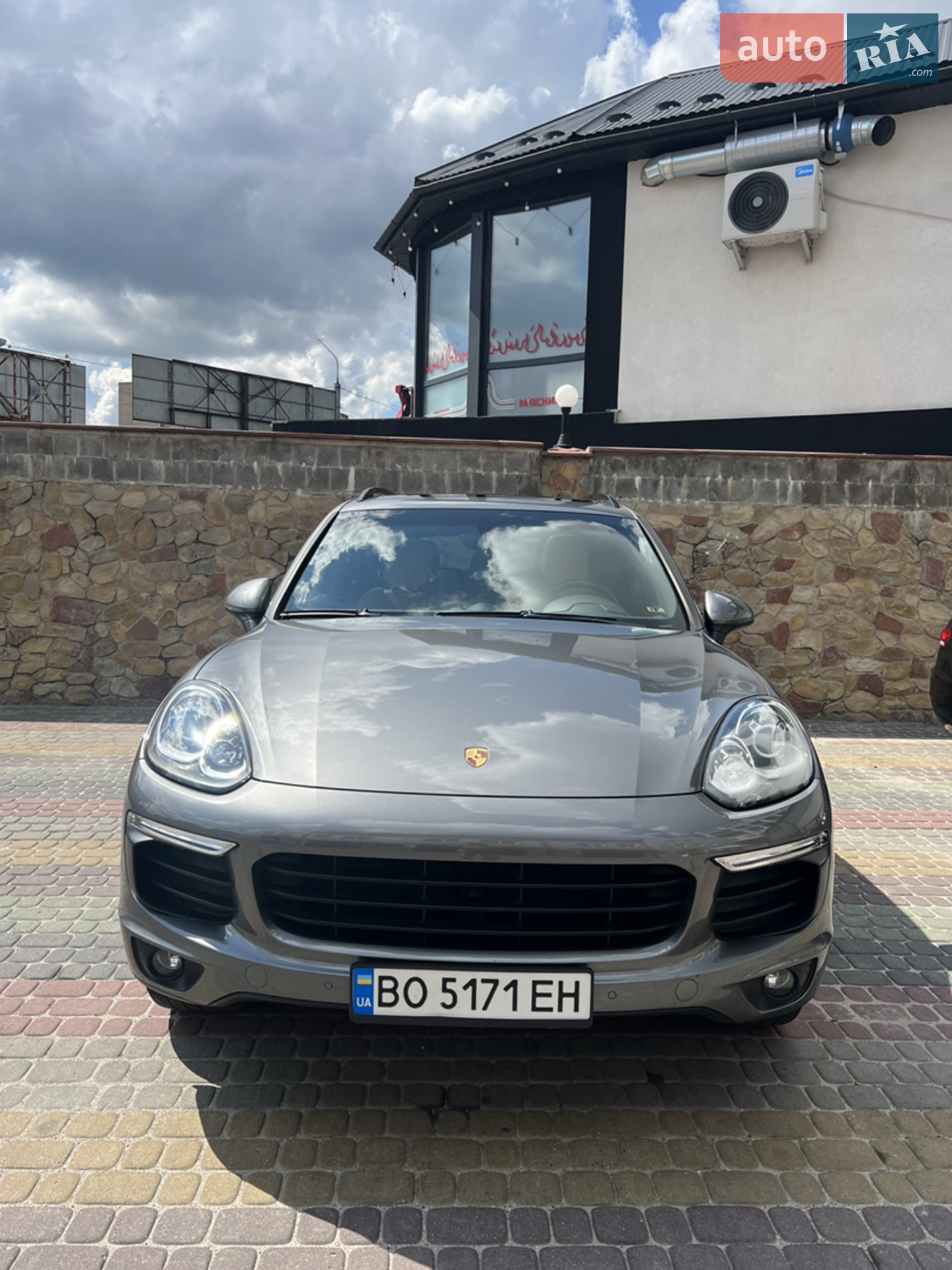 2016 Porsche Cayenne - мініатюра 2