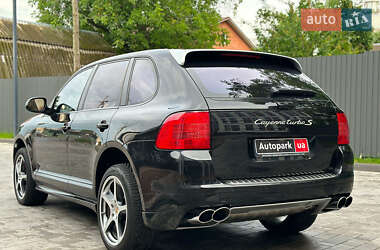 Внедорожник / Кроссовер Porsche Cayenne 2006 в 