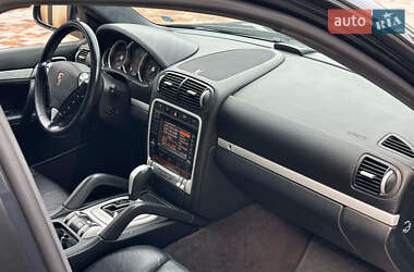 Внедорожник / Кроссовер Porsche Cayenne 2006 в 