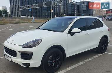 Porsche Cayenne 2016