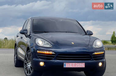 Porsche Cayenne 2012 Porsche Cayenne 2012