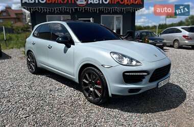 Porsche Cayenne 2010 Porsche Cayenne 2010