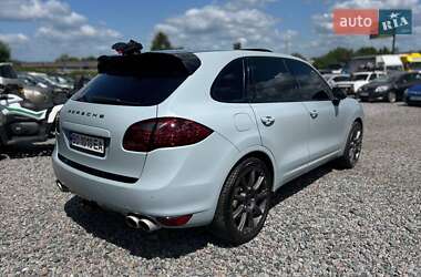 Внедорожник / Кроссовер Porsche Cayenne 2010 в 