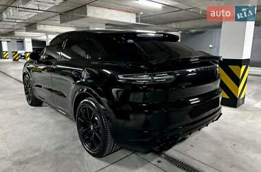 Внедорожник / Кроссовер Porsche Cayenne 2019 в 