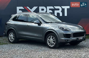 Внедорожник / Кроссовер Porsche Cayenne 2017 в Львове