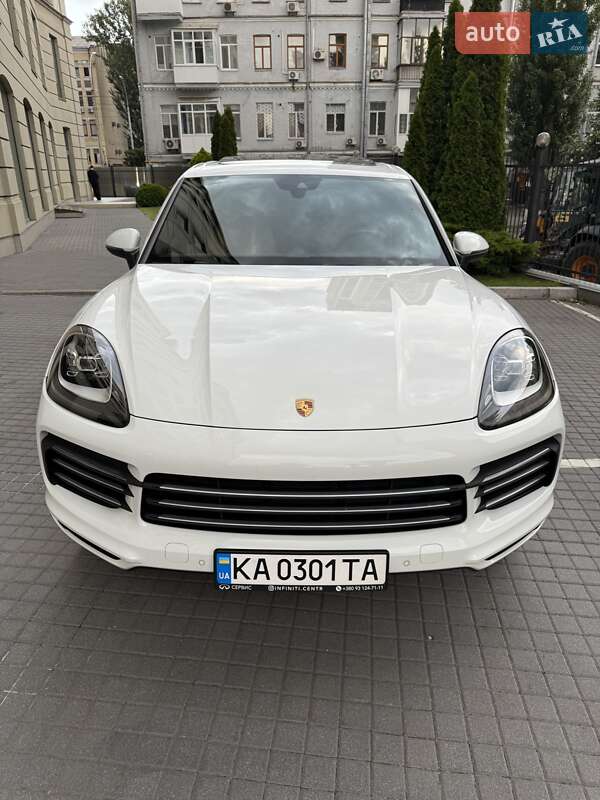Внедорожник / Кроссовер Porsche Cayenne 2020 в Киеве